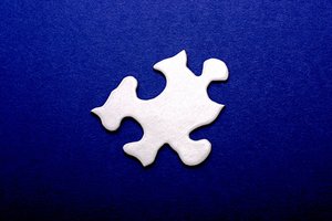 不同材质镜子怎么清洁？不留水渍技巧